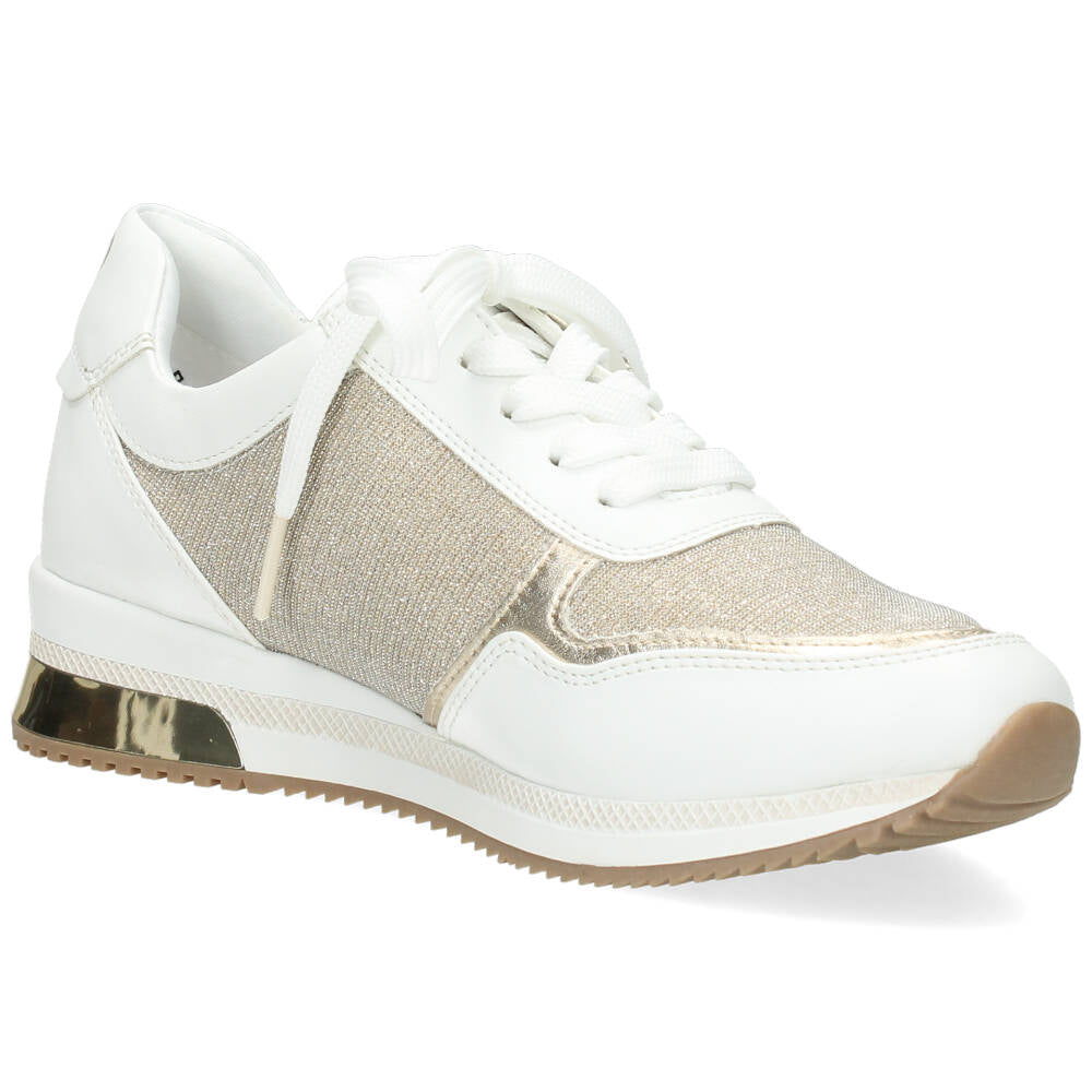 Witte sneakers