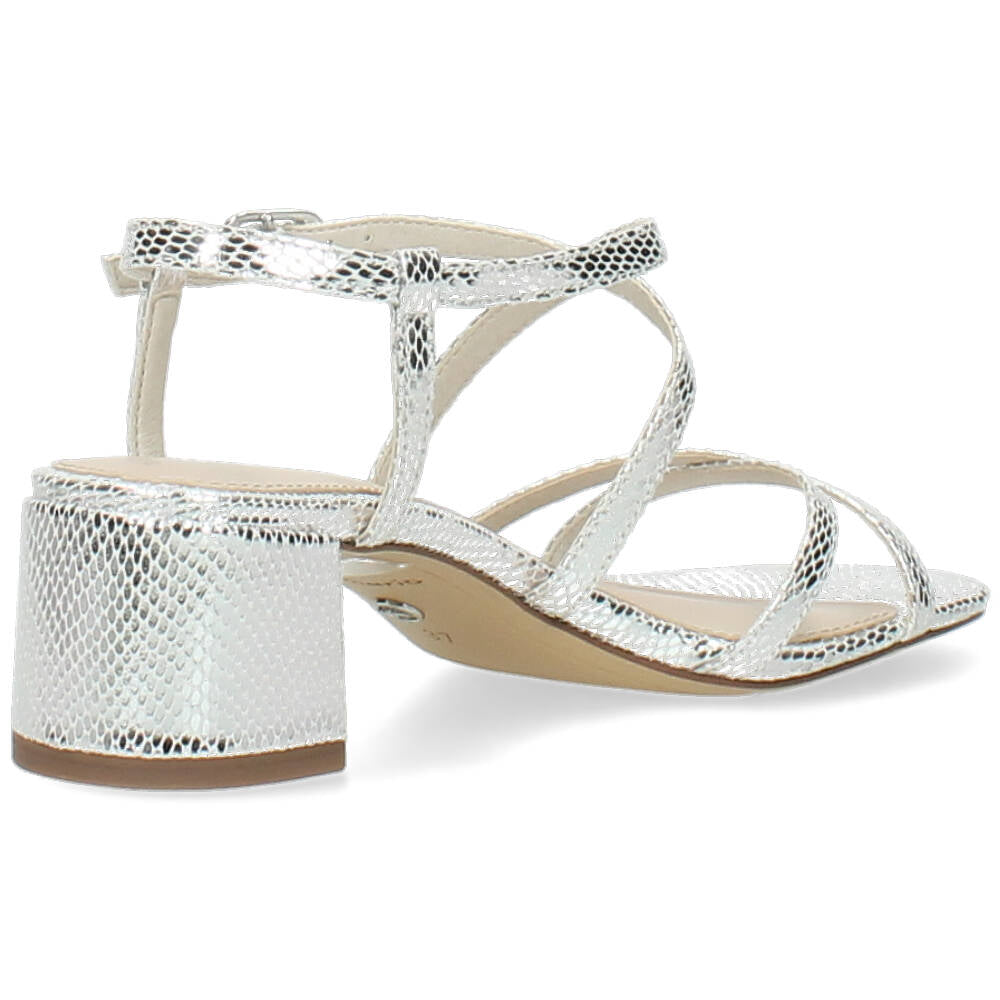 Zilveren sandalen