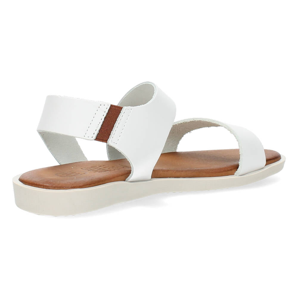 Witte sandalen