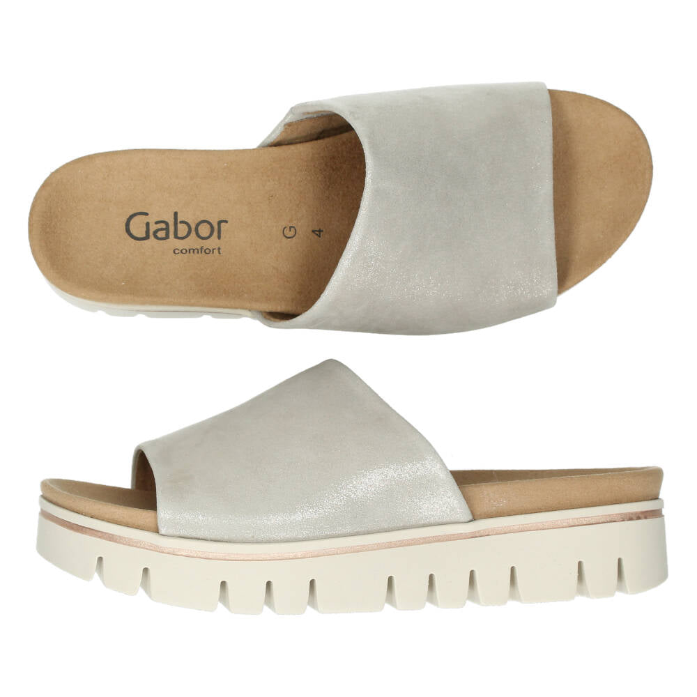 Beige slippers