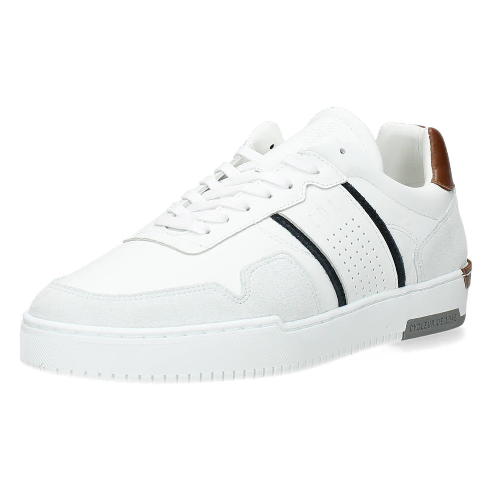 Witte sneakers