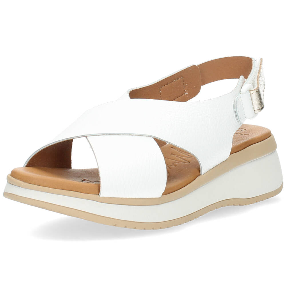 Witte sandalen