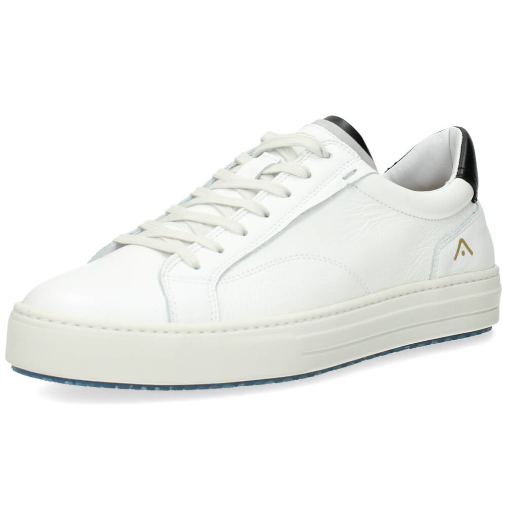 Witte sneakers