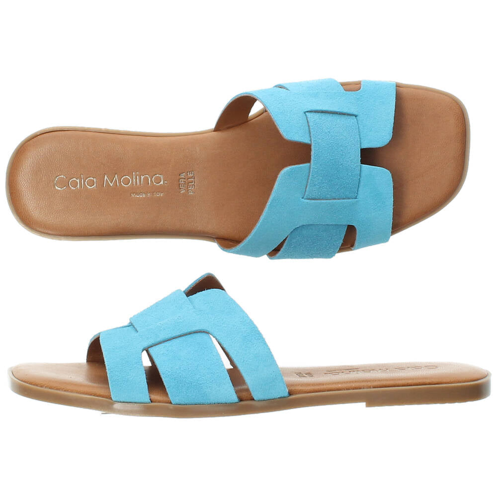 Aqua slippers