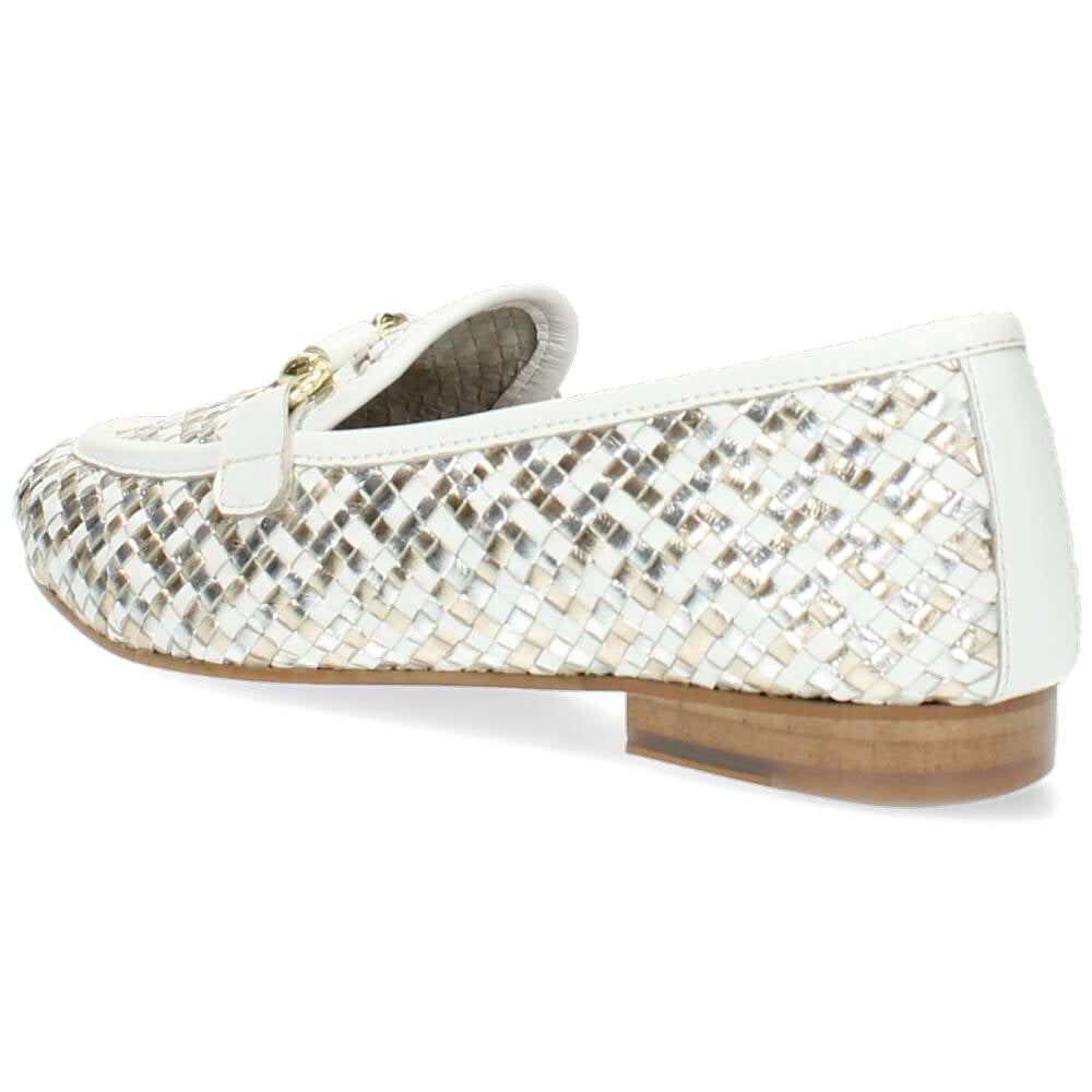 Witte mocassins