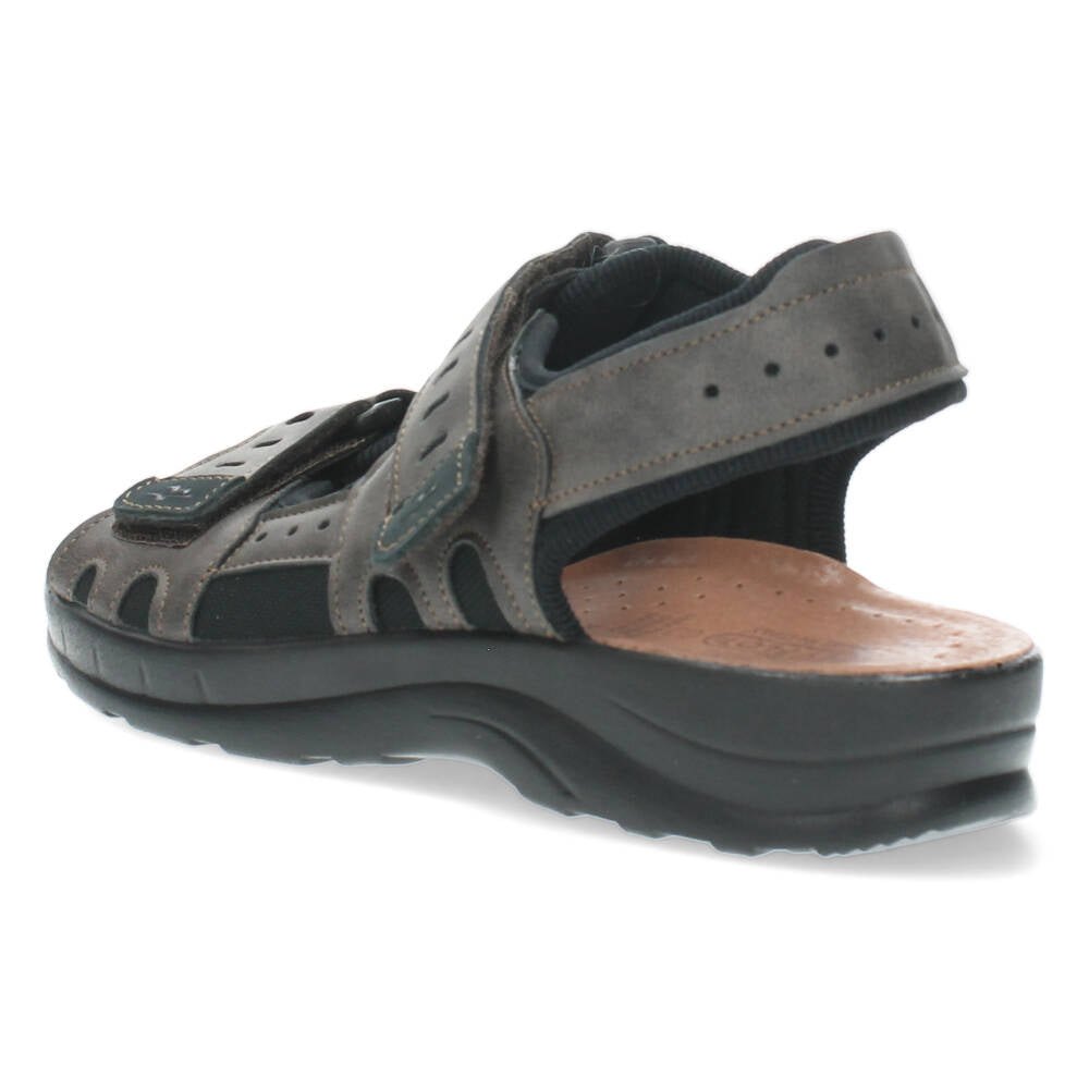 Bruine sandalen