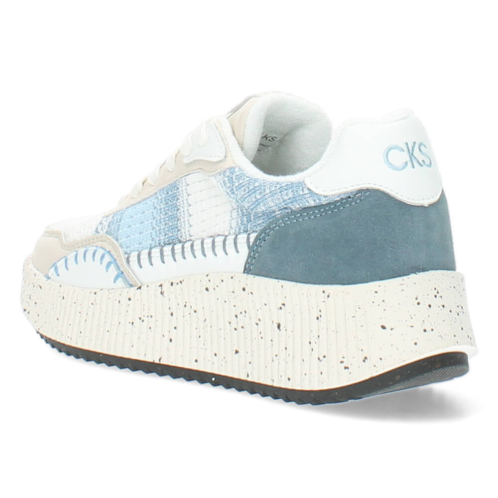 Witte sneakers