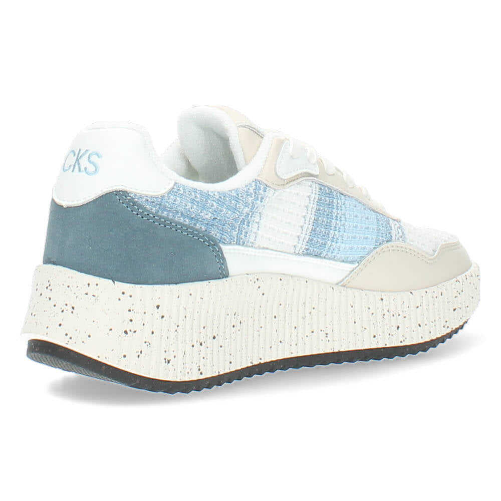Witte sneakers