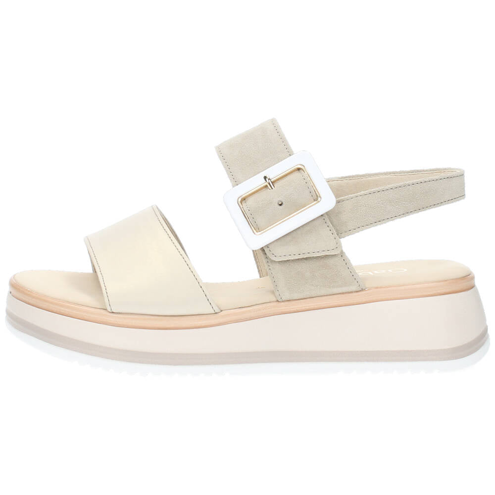 Beige sandalen