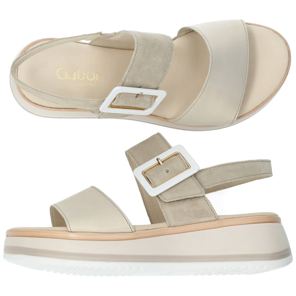 Beige sandalen