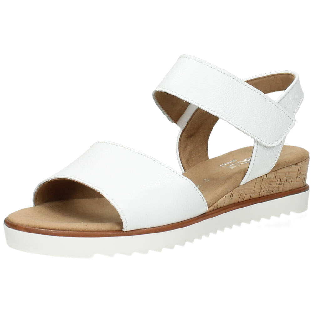 Witte sandalen