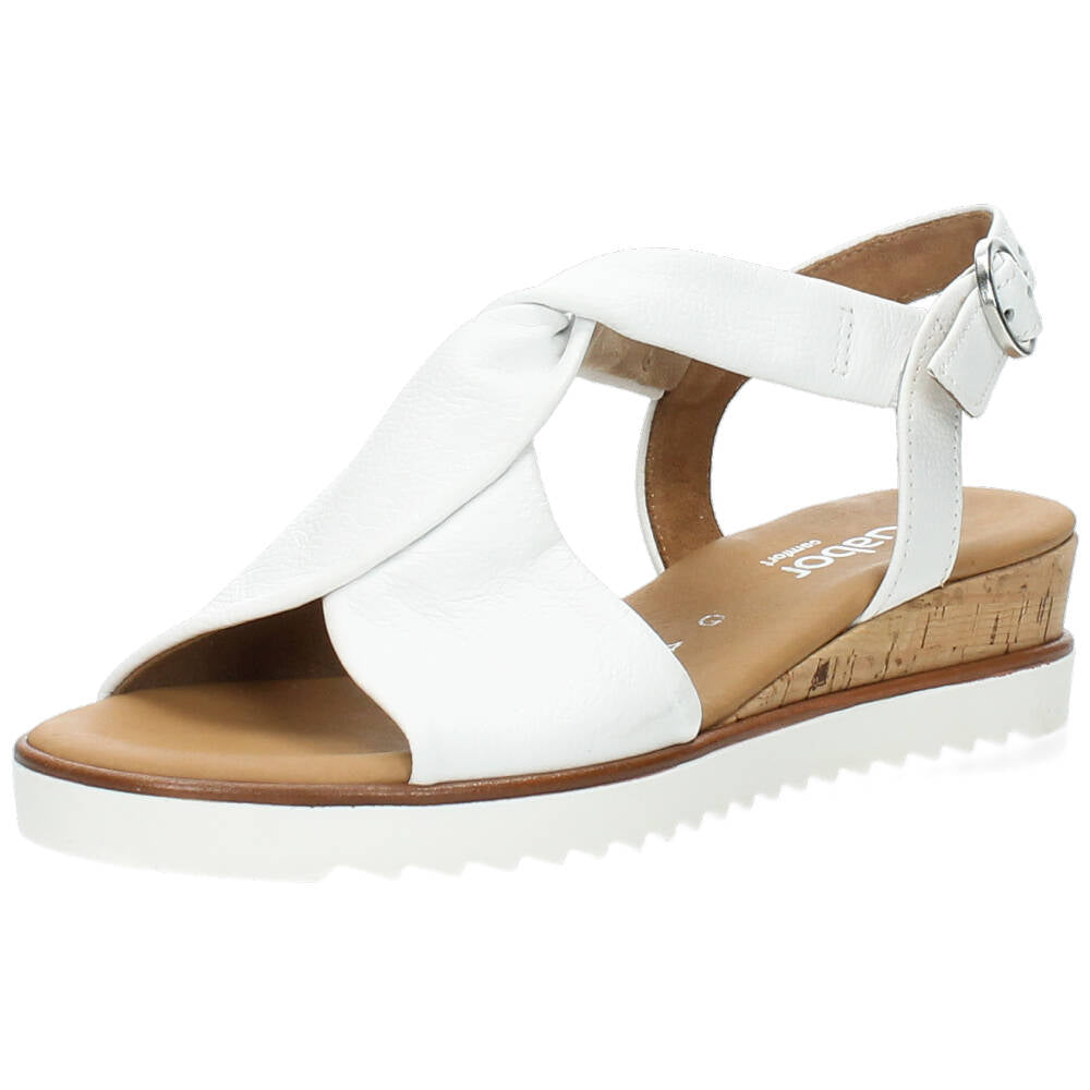 Witte sandalen
