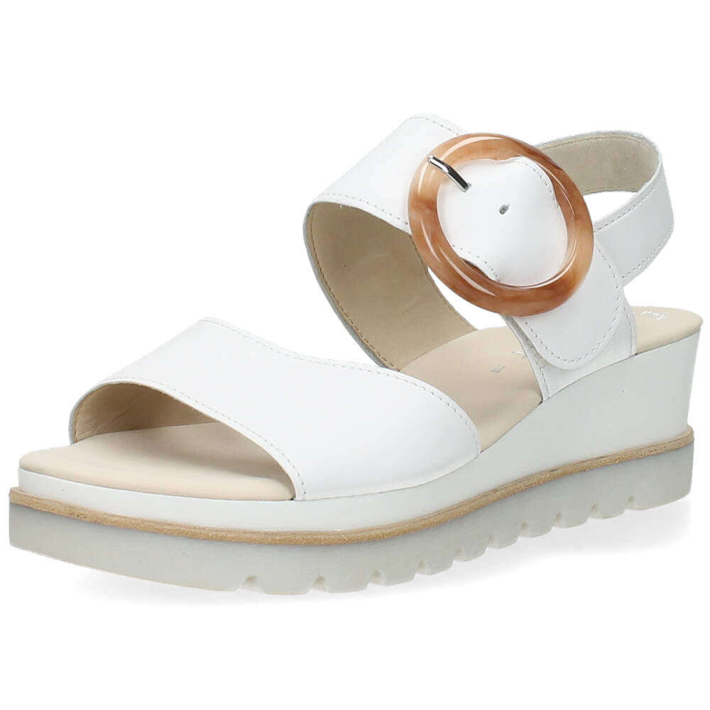 Witte sandalen