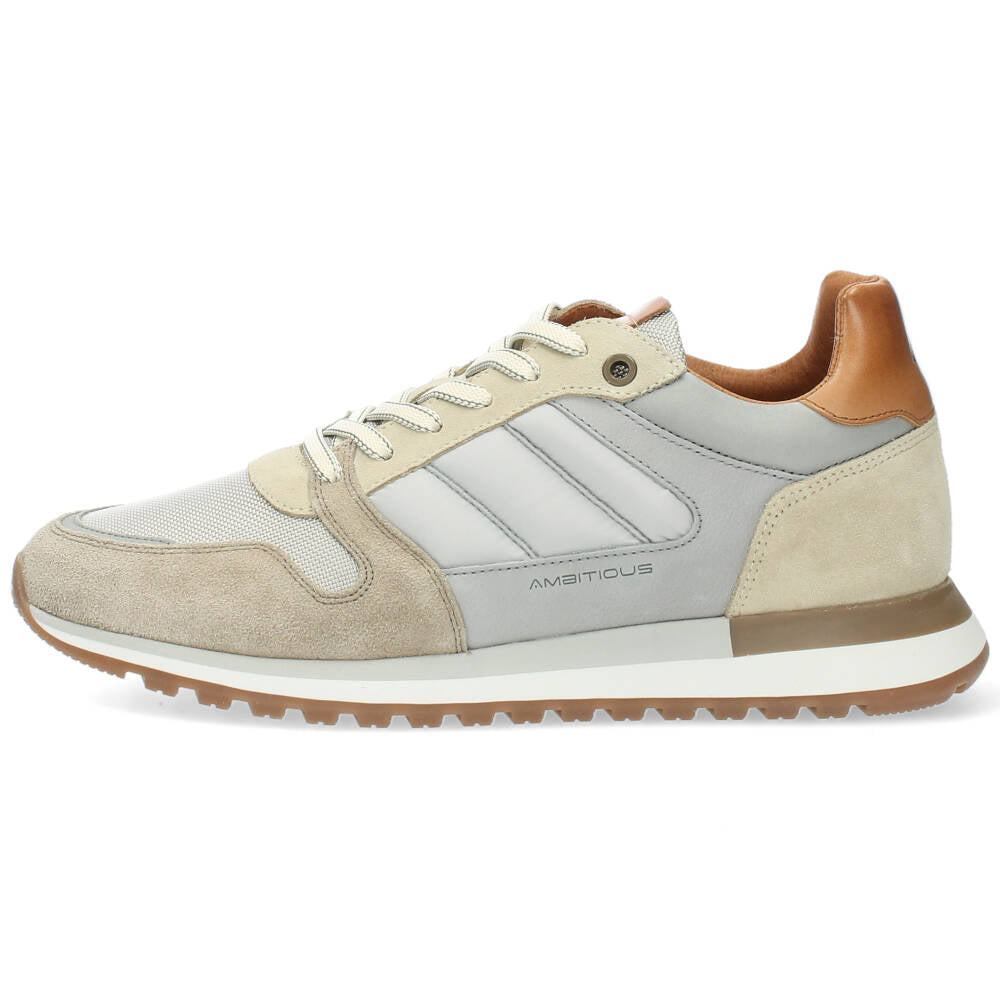 Taupe veterschoenen