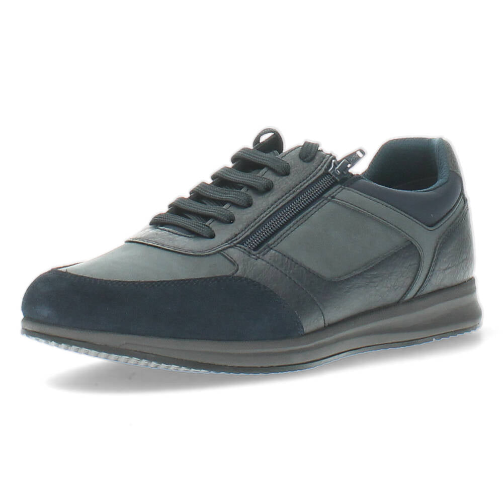 Donkerblauwe veterschoenen
