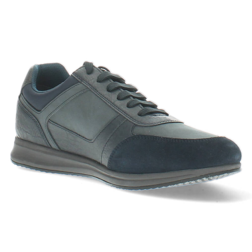 Donkerblauwe veterschoenen