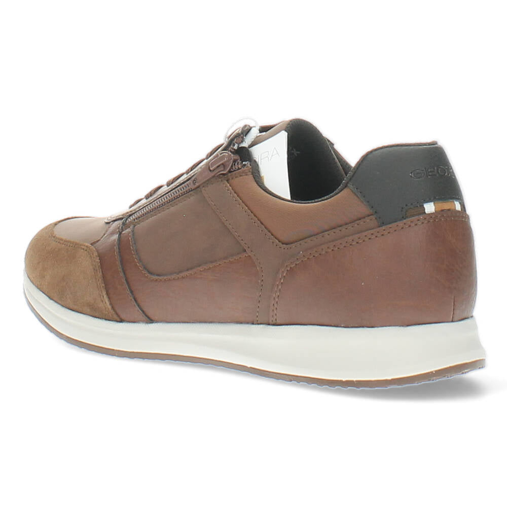 Bruine veterschoenen