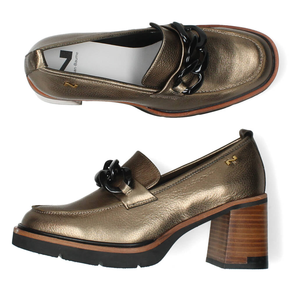 Bronzen mocassins