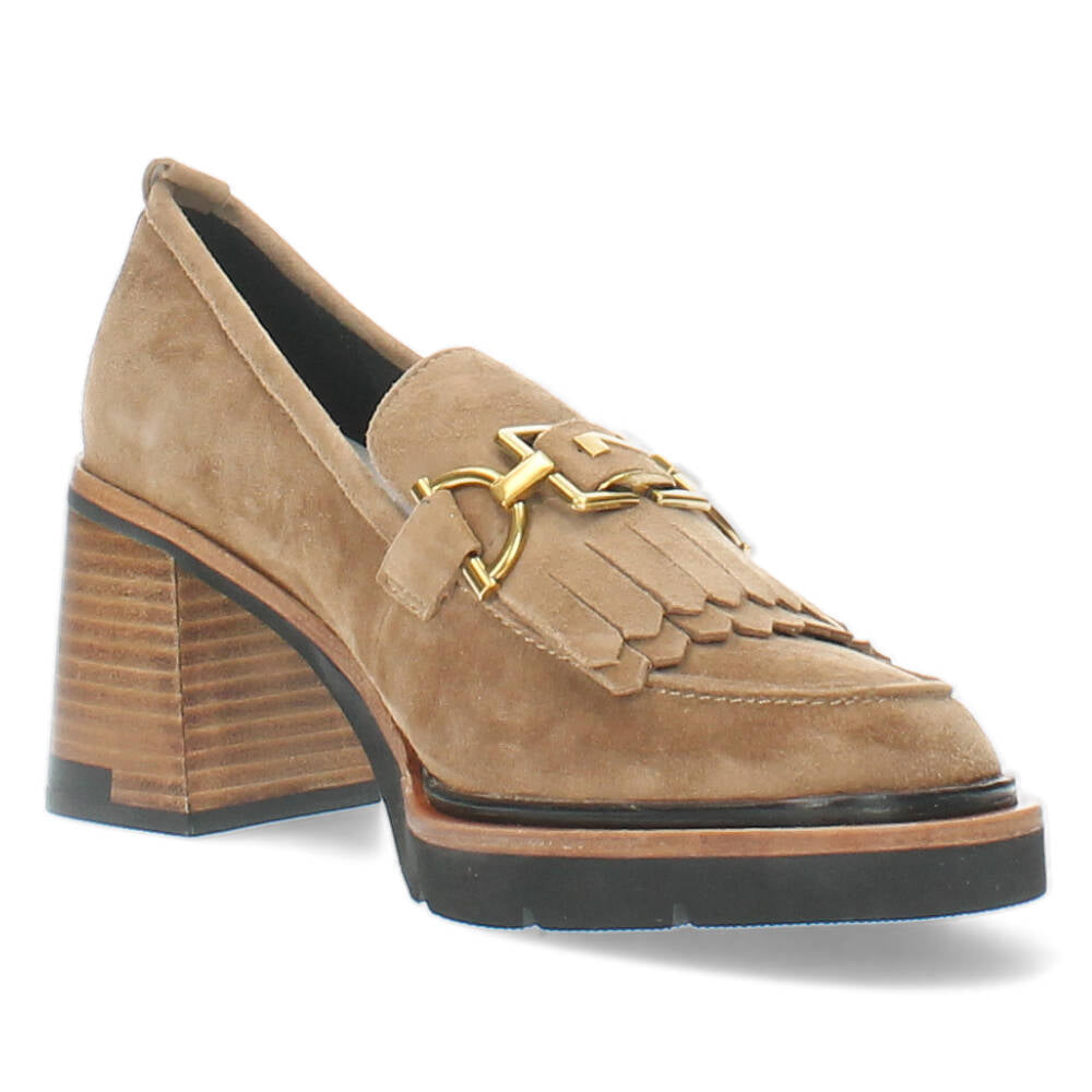 Bruine mocassins op hak