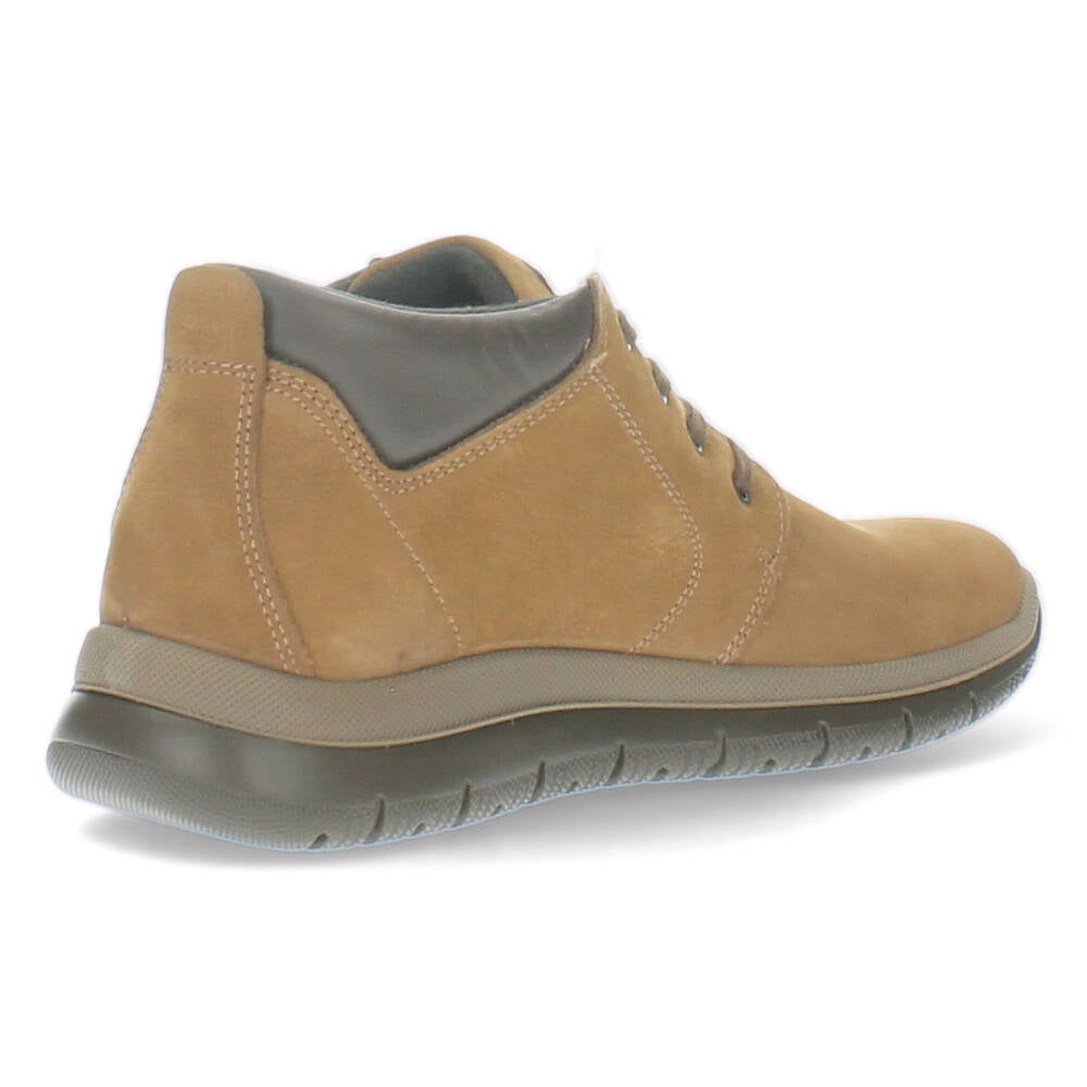 Bruine veterschoenen
