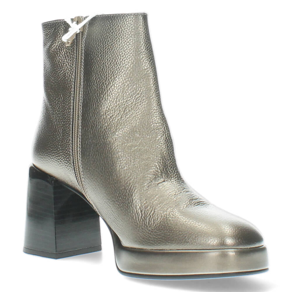 Zilveren enkellaarzen