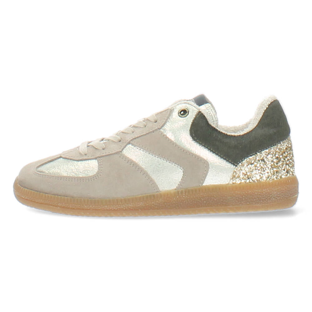 Beige sneakers