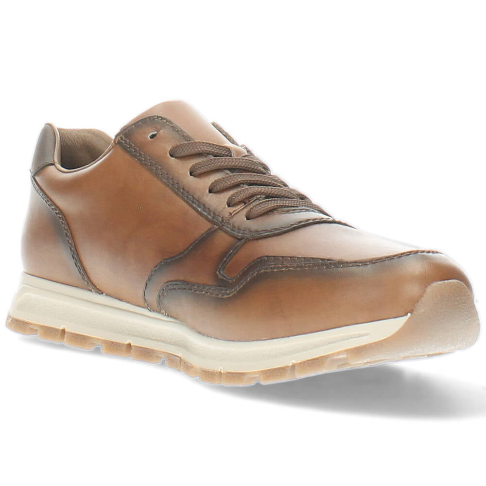Cognac sneakers