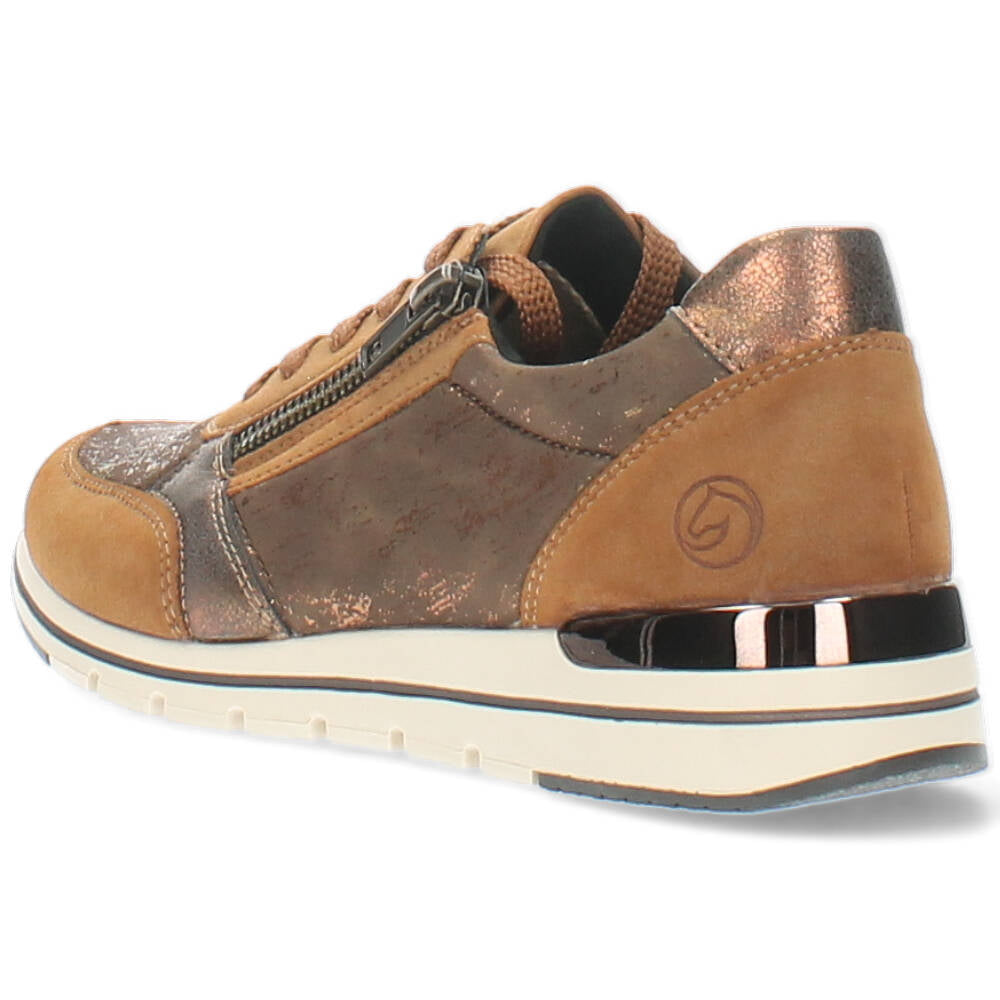 Bruine sneakers