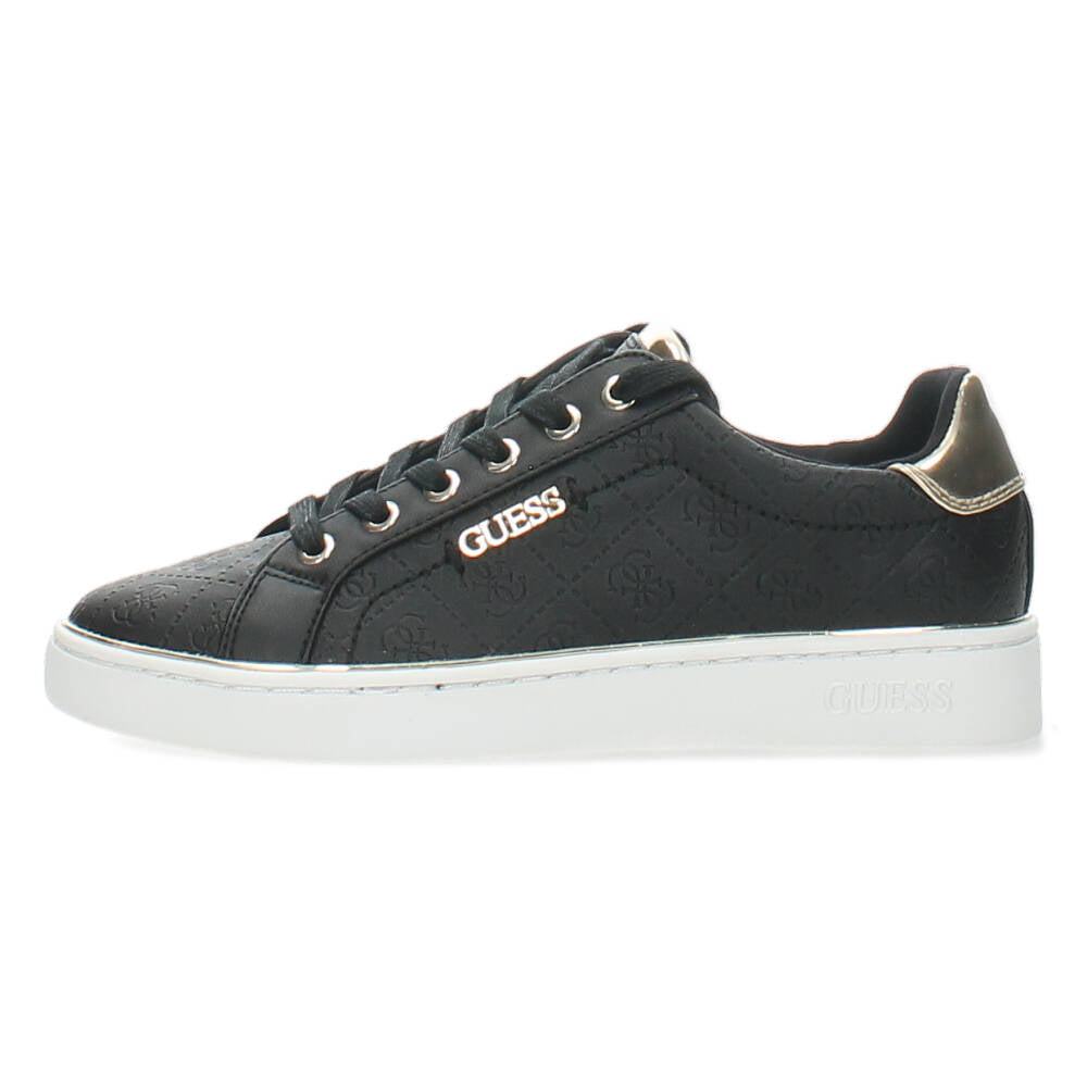 Zwarte sneakers