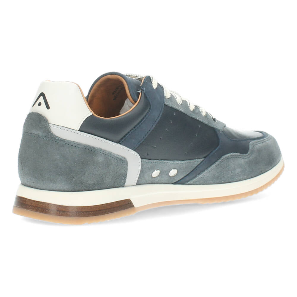 Blauwe sneakers