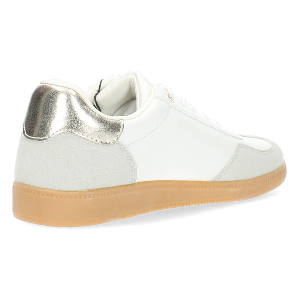 Witte sneakers