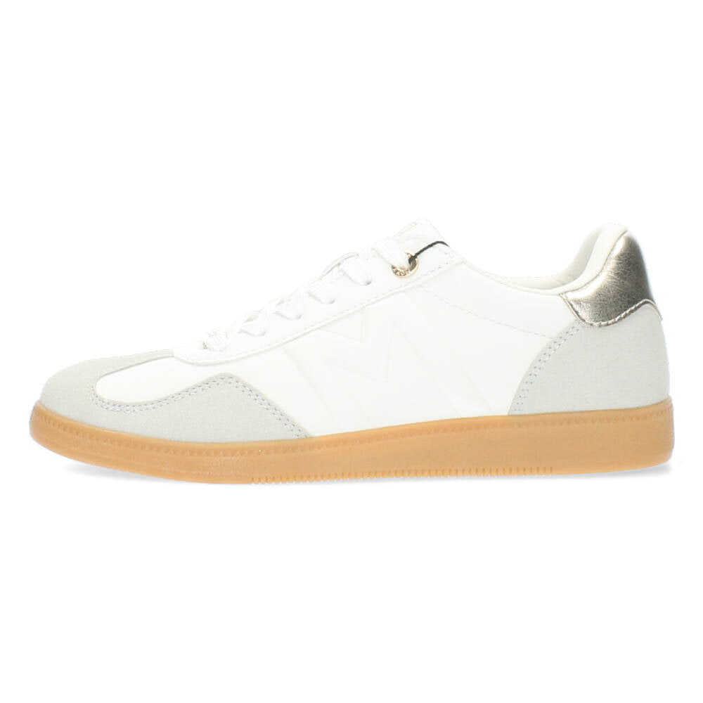 Witte sneakers