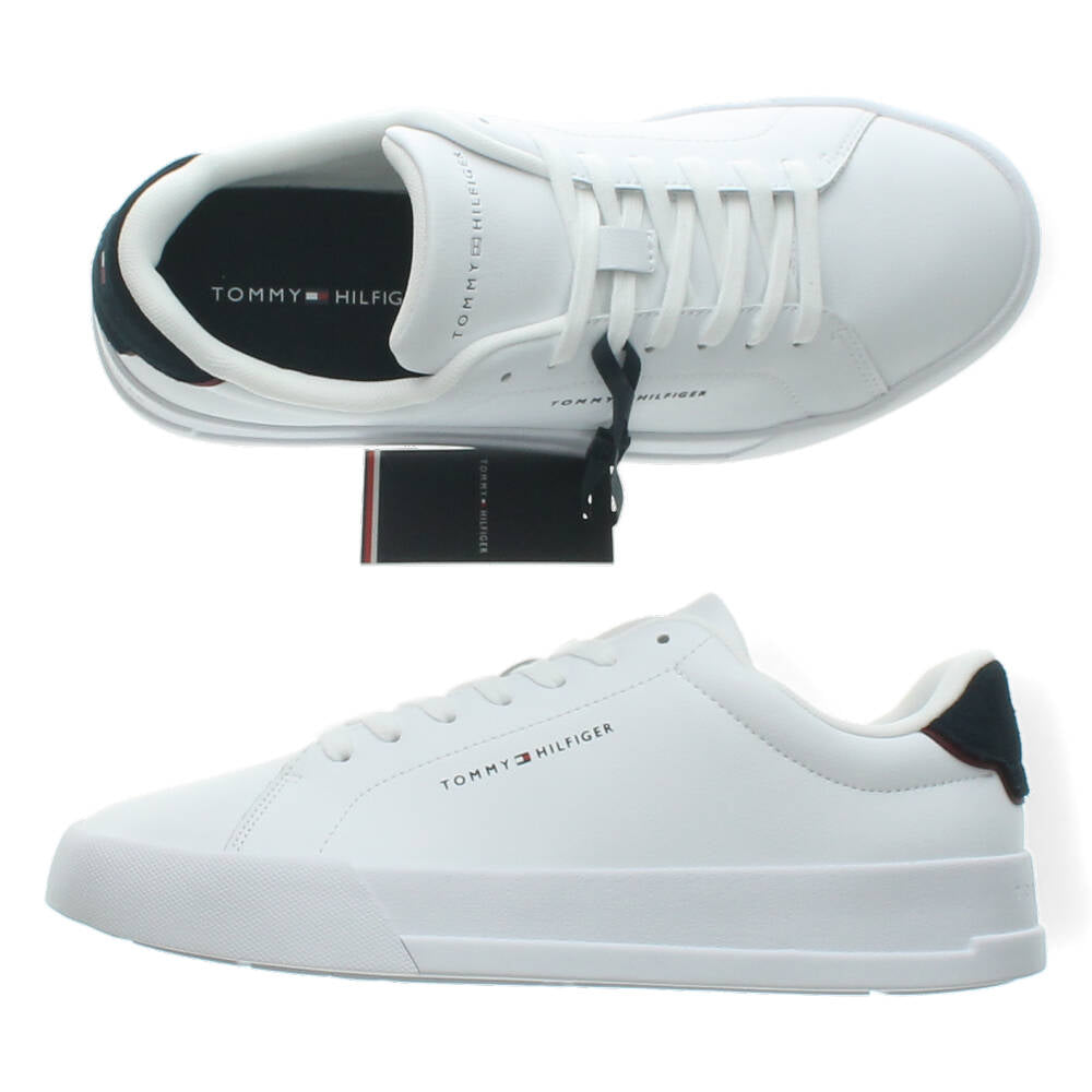 Witte sneakers