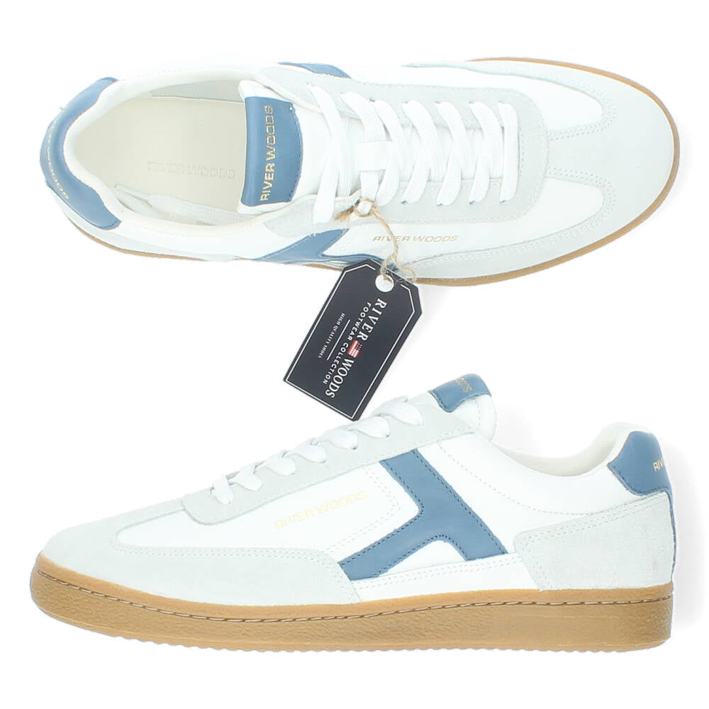 Witte sneakers