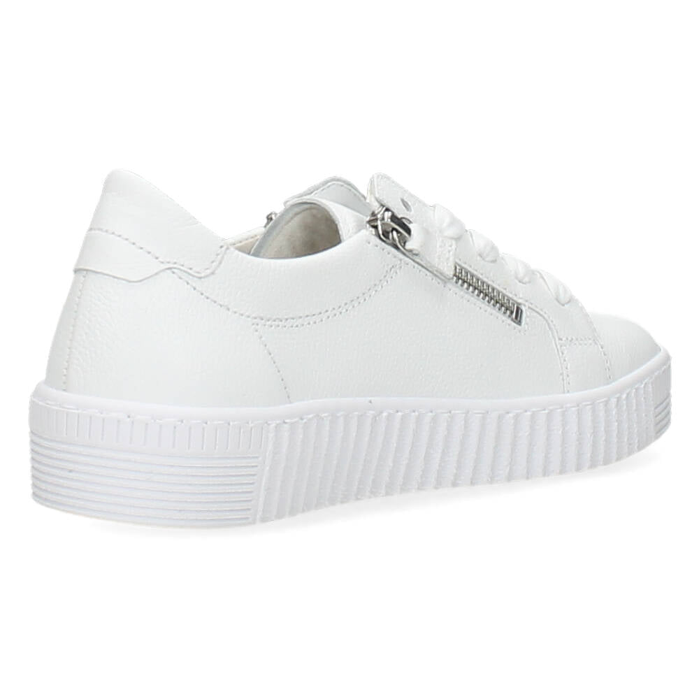 Witte sneakers