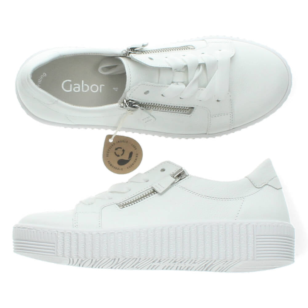 Witte sneakers