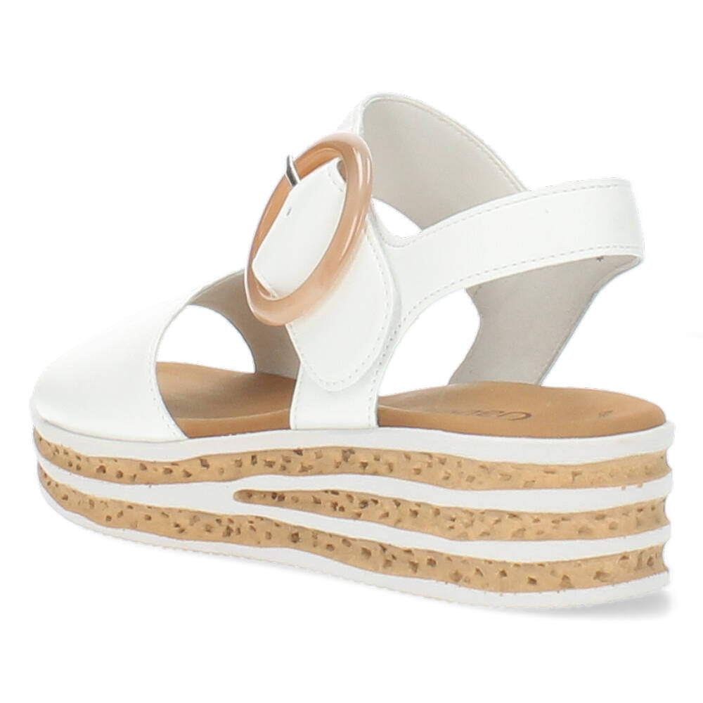 Witte sandalen