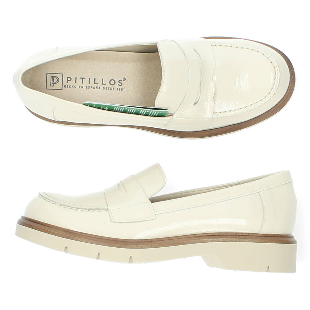 Ecru loafers