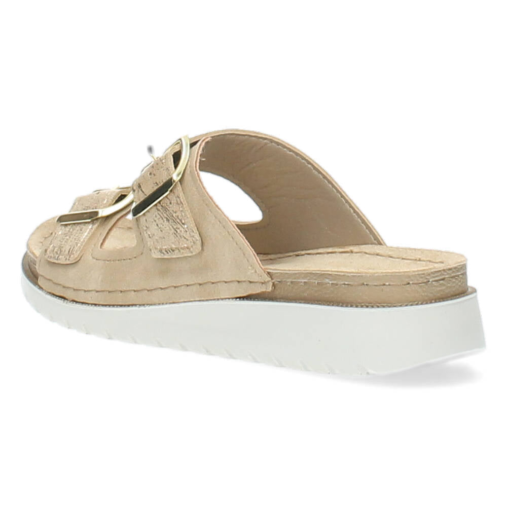 Metallic slippers