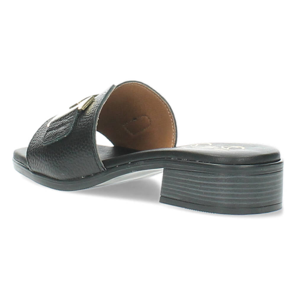 Zwarte slippers