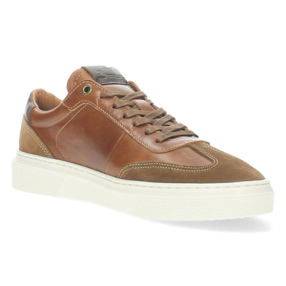 Cognac sneakers