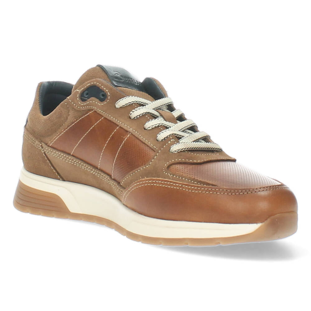 Cognac sneakers