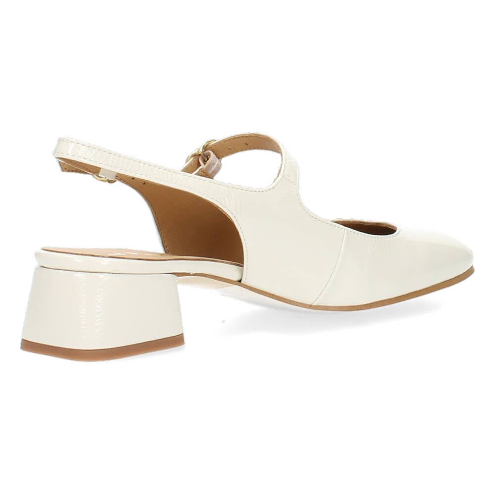 Beige slingbacks