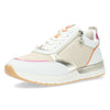Witte sneakers