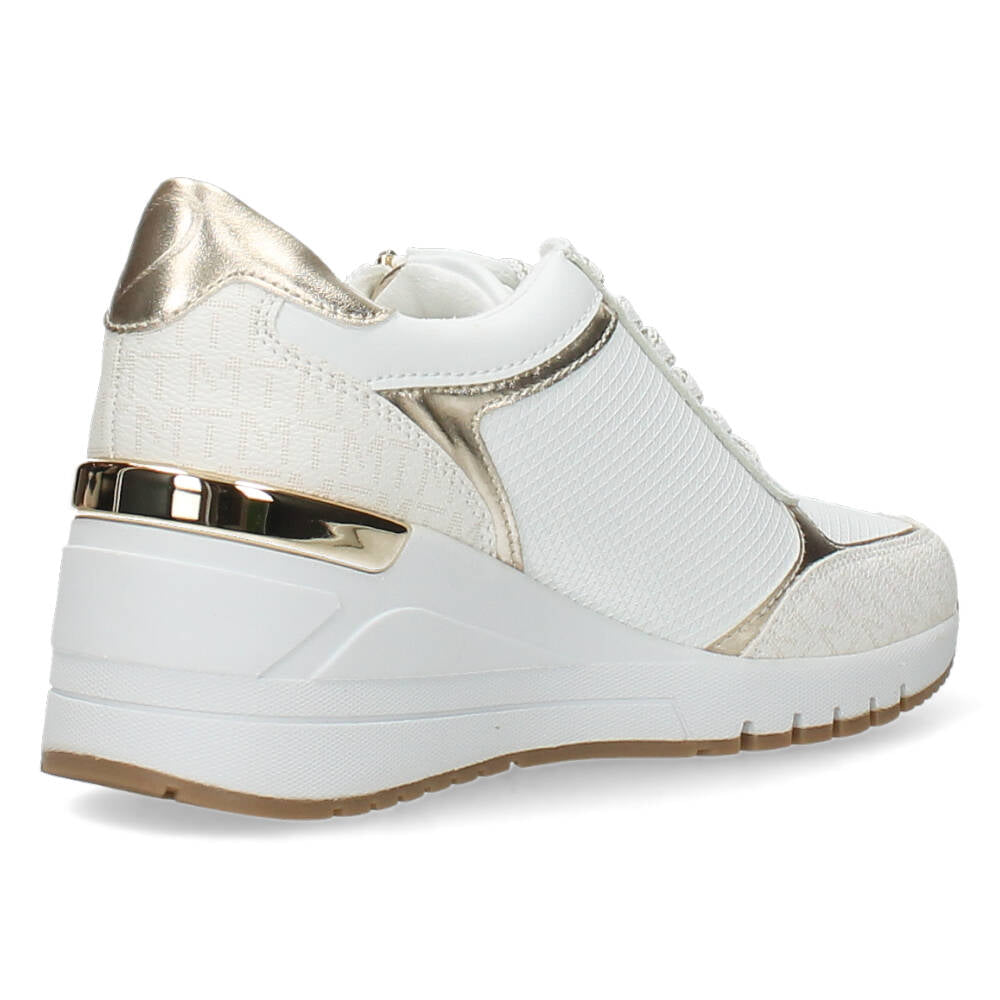 Witte sneakers
