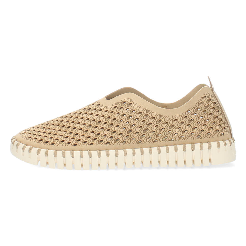 Beige instappers