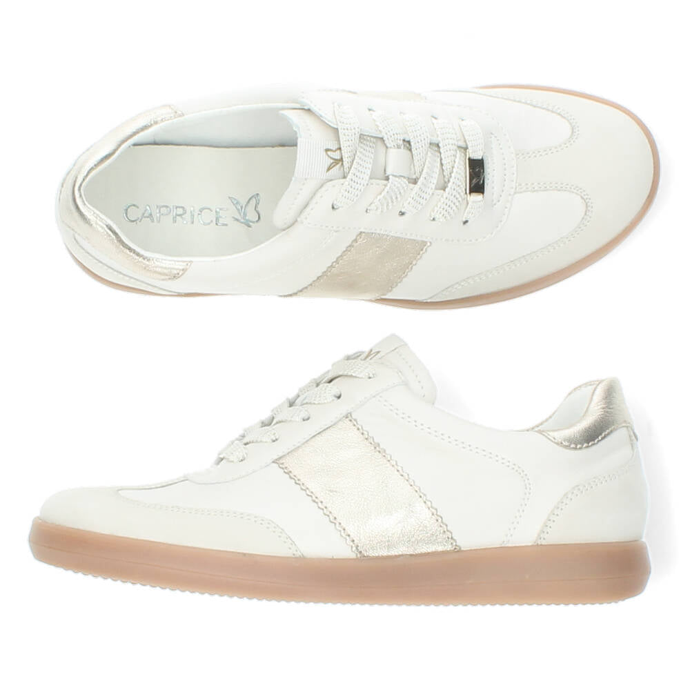 Ecru sneakers