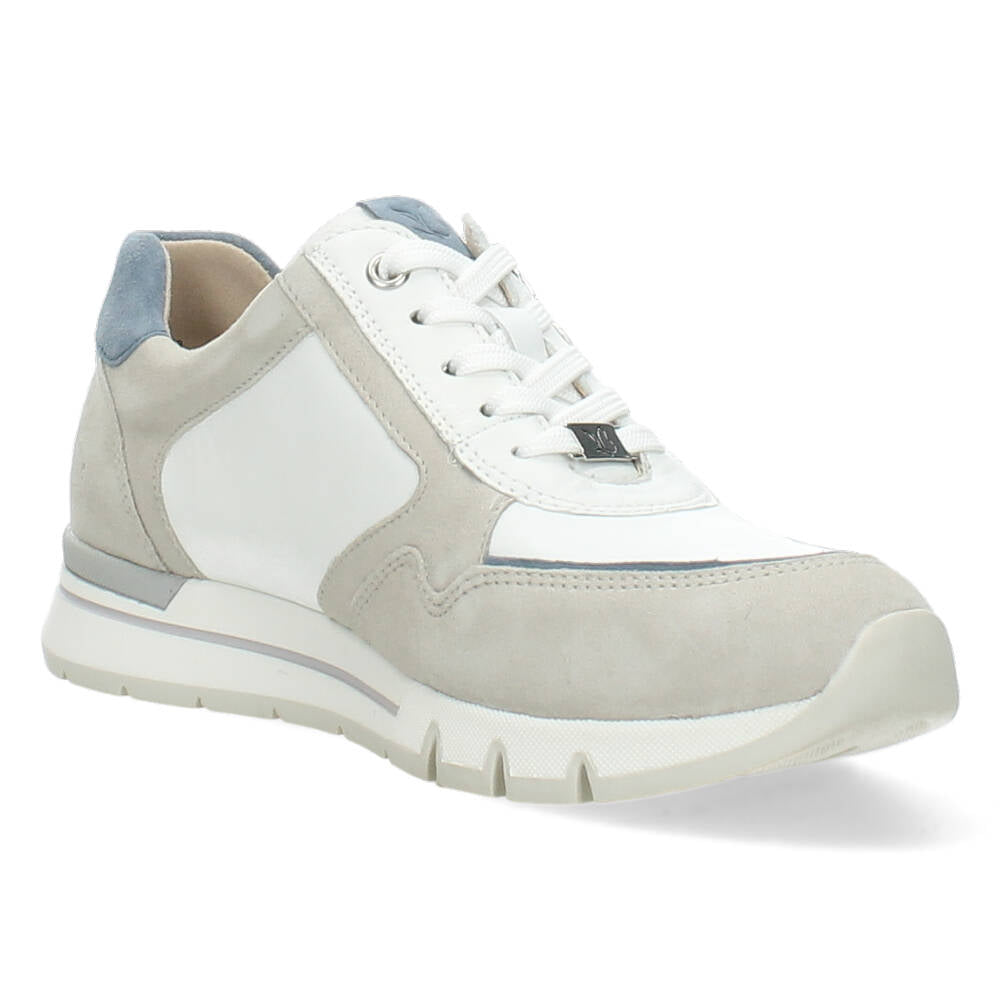 Witte sneakers