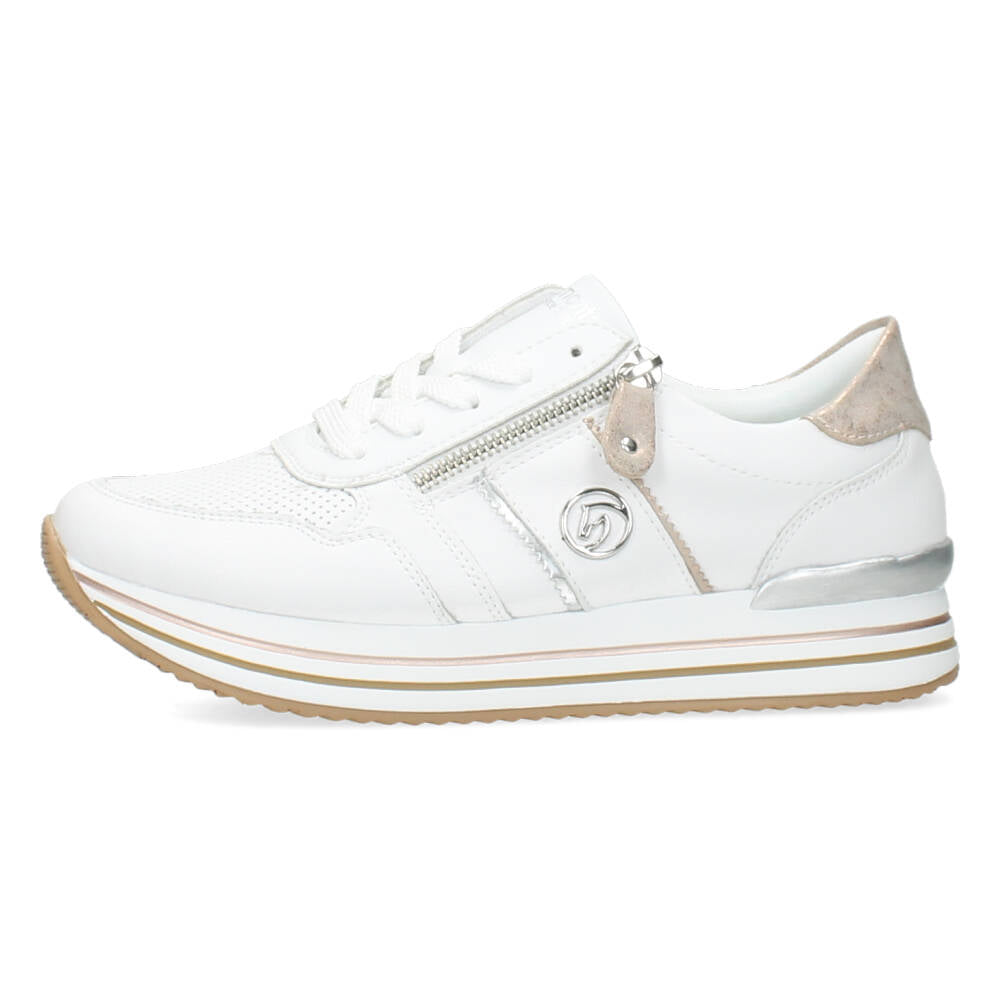 Witte sneakes