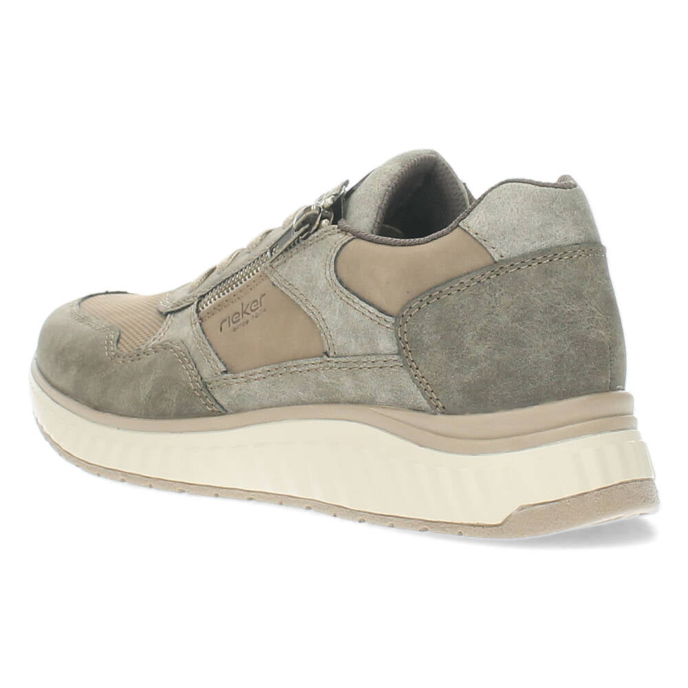 Bruine sneakers